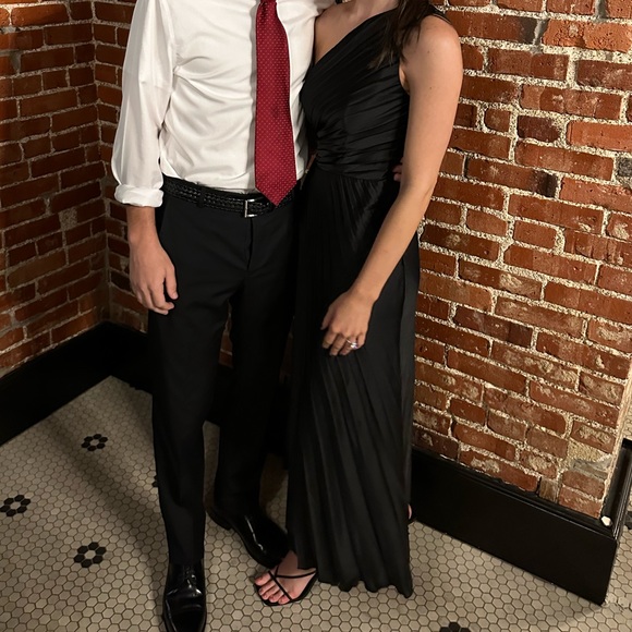 abercrombie, black, one shoulder, pleated midi dress - Picture 1 of 2